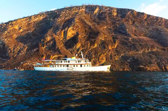 Quasar Expeditions' Grace yacht navigates the beautiful Galápagos.