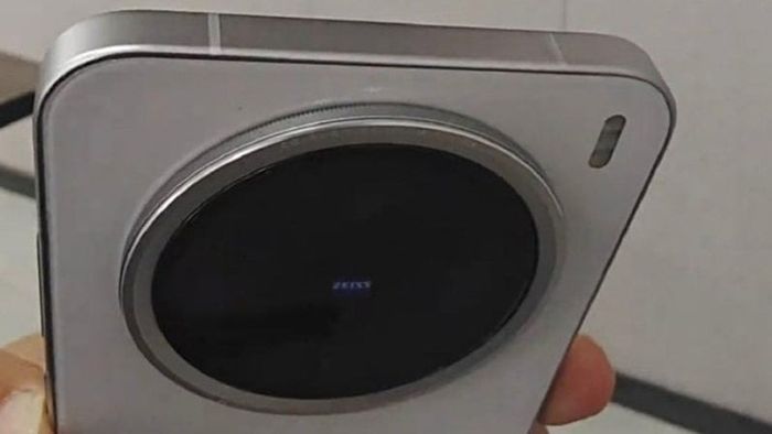Cụm camera sau của smartphone