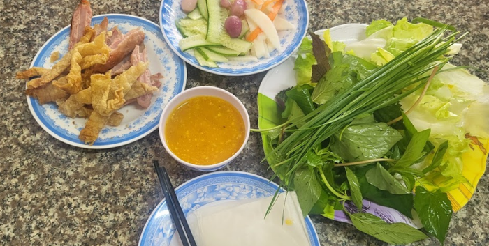 quan nem nuong da lat 2.png