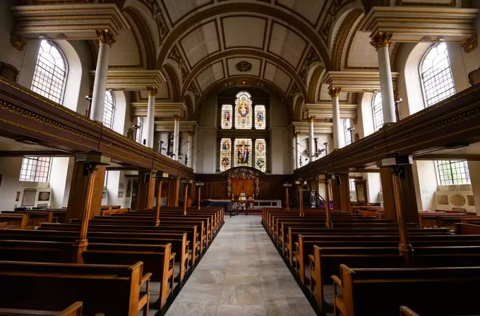 Interior view of St. James's Piccadilly