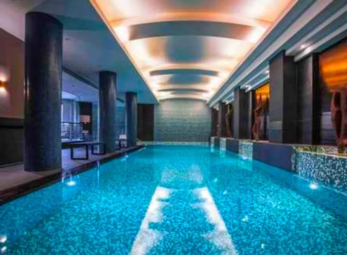 Swimming Pool at Quay West Suites Melbourne