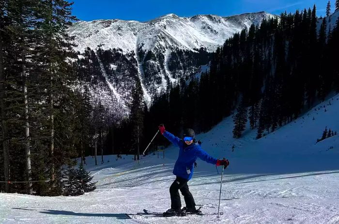 Jamie Aranoff enjoying a skiing adventure