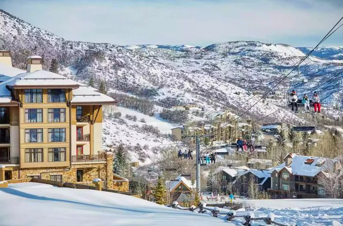 Viceroy Snowmass in winter