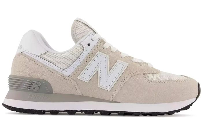 Amazon New Balance Women's 574 Core Sneaker