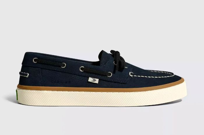 Cariuma Navy Nubuck Maré Boat Shoe