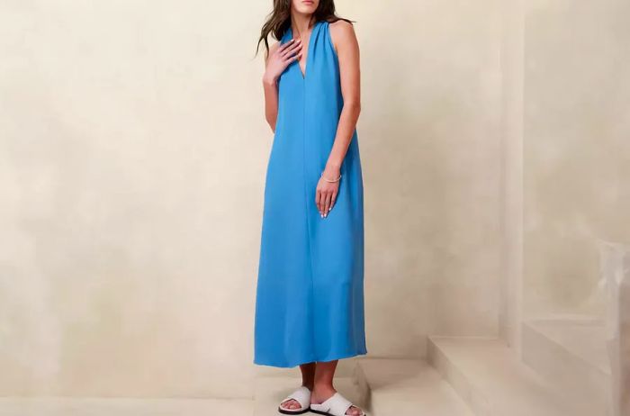 JULI CREPE MIDI DRESS