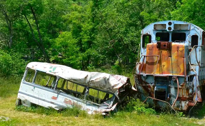 Abandoned Movie Sets You Can Still Visit: The Fugitive Bus Scene in Dillsboro, North Carolina