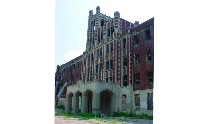 Abandoned Movie Sets You Can Still Visit: Death Tunnel at Waverly Hills Sanatorium in Louisville, Kentucky