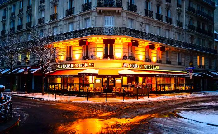 Café in Paris