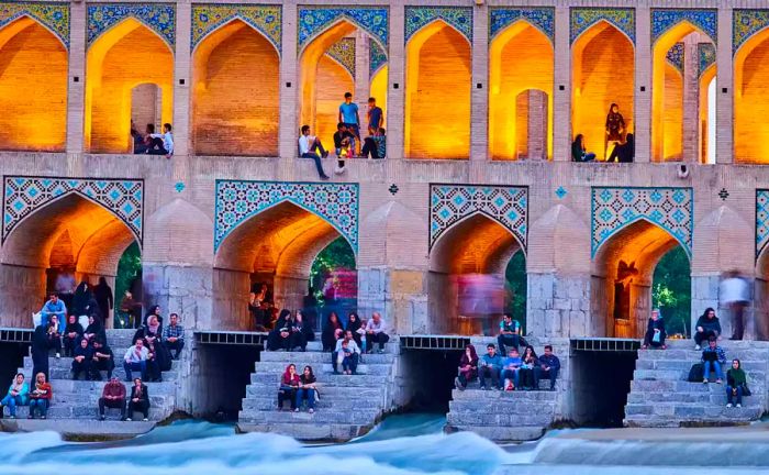 Khaju Bridge over the Zayandeh River, Isfahan, Iran