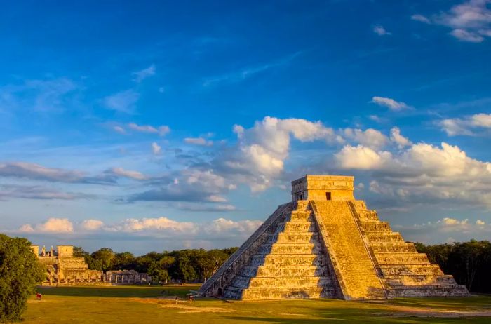 Pyramid of Kukulcan at Chichen Itza, Yucatan, Mexico.