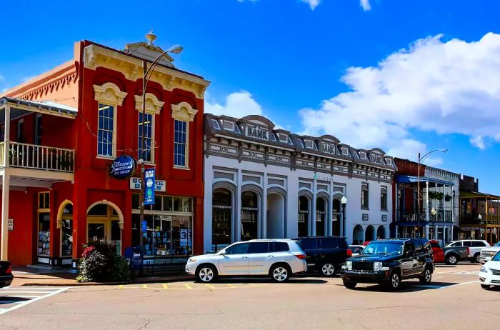 The charming southern town square in Oxford, Mississippi