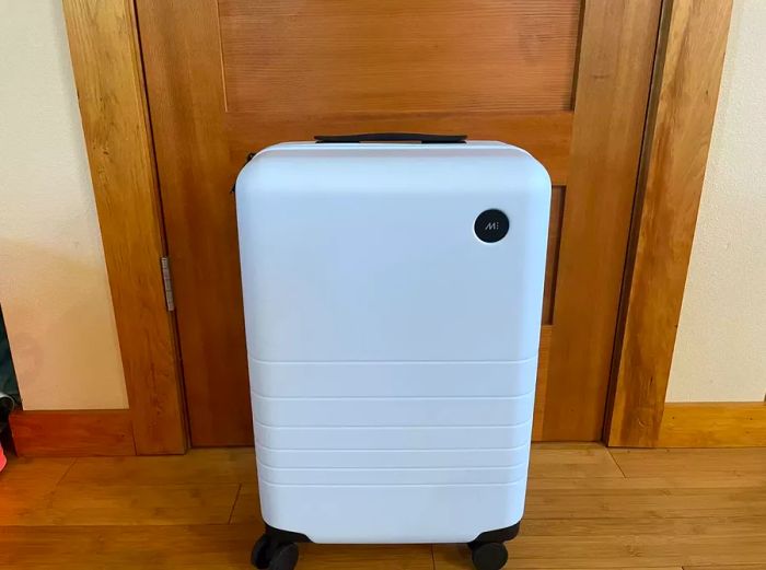 Monos Carry-on Plus