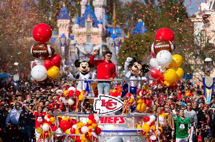 Patrick Mahomes Commemorates Super Bowl LVII Triumph with a Family Trip to Disneyland Park