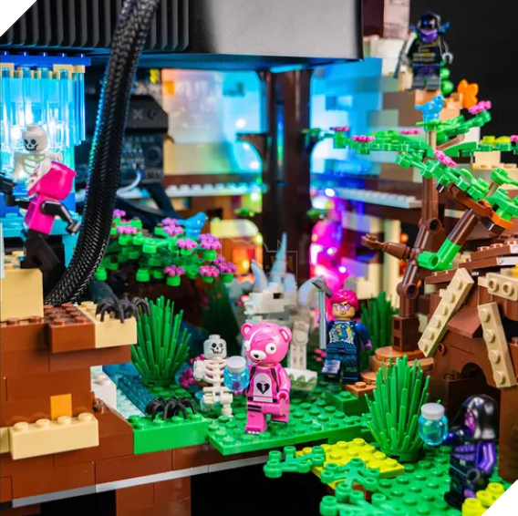 Người mod đã hoàn thành dự án chế tạo PC gaming sử dụng Lego Fortnite với card đồ họa RTX 4080 Super.