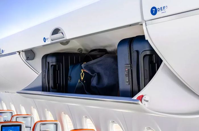 JetBlue a220 overhead baggage