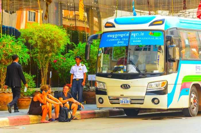 Phnom Penh Bus