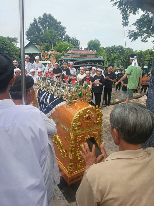 Hình ảnh Trại Hòm Ba Công 1