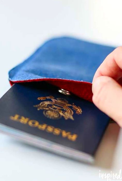 how-to-make-a-passport-cover-705x1024