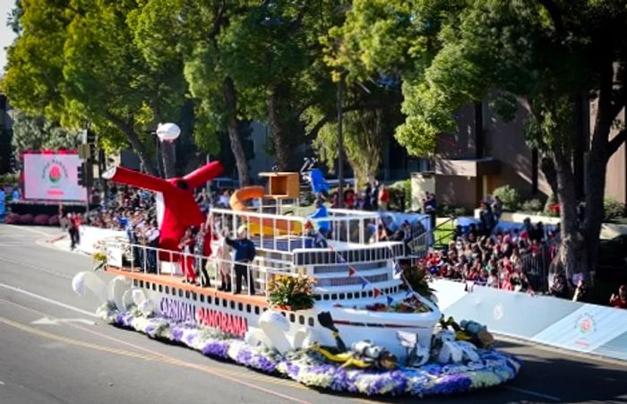 The Dinogo Panorama float making its grand entrance into the 2019 Rose Parade.