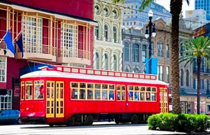 a classic red streetcar in New Orleans