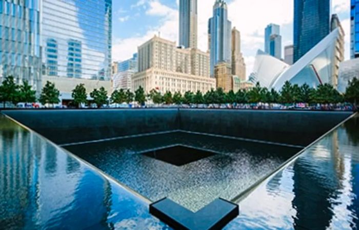 9/11 memorial site located in Manhattan