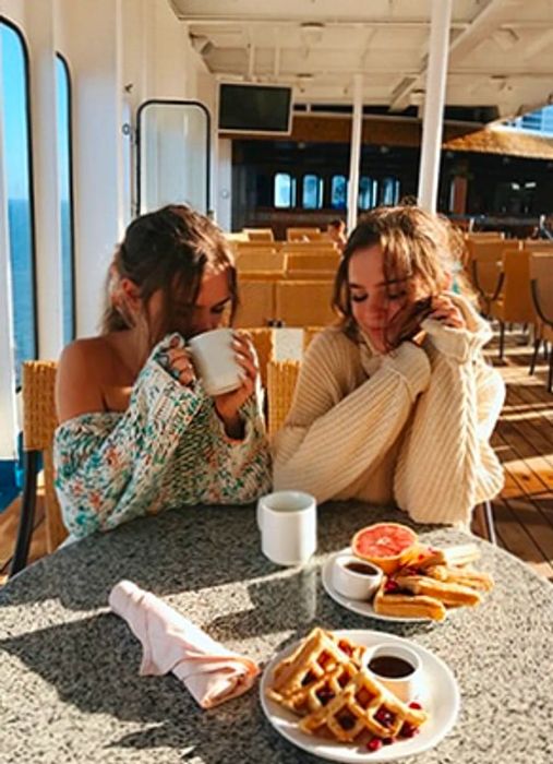 Tess & Sarah enjoying breakfast on the deck