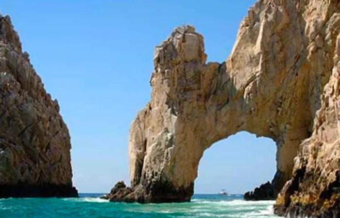 rock formations in Cabo San Lucas