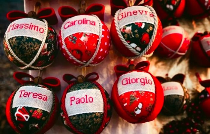 customized christmas ornaments in an italian market