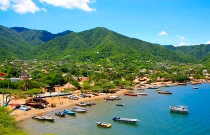 the picturesque beach of Santa Marta