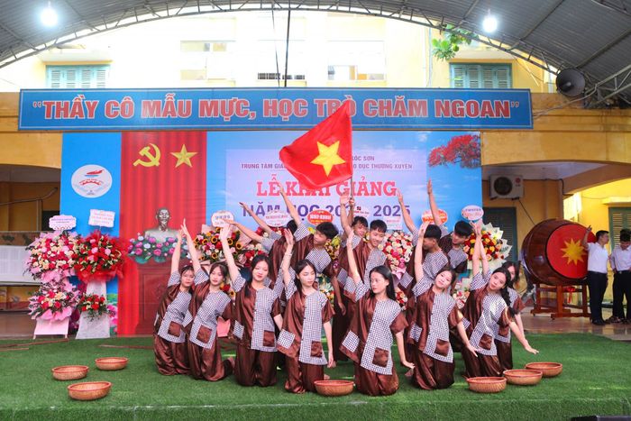 Hình ảnh 2 của Trung tâm GDNN-GDTX huyện Sóc Sơn