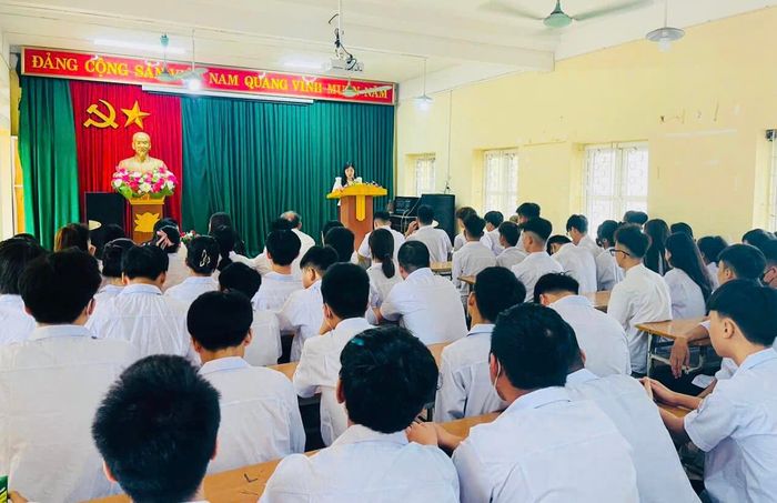 Hình ảnh 1 của Trung tâm GDNN GDTX Quận Hà Đông