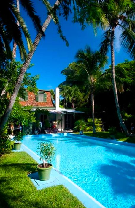 CL_Destination_key_west_hemingway_residence.jpg