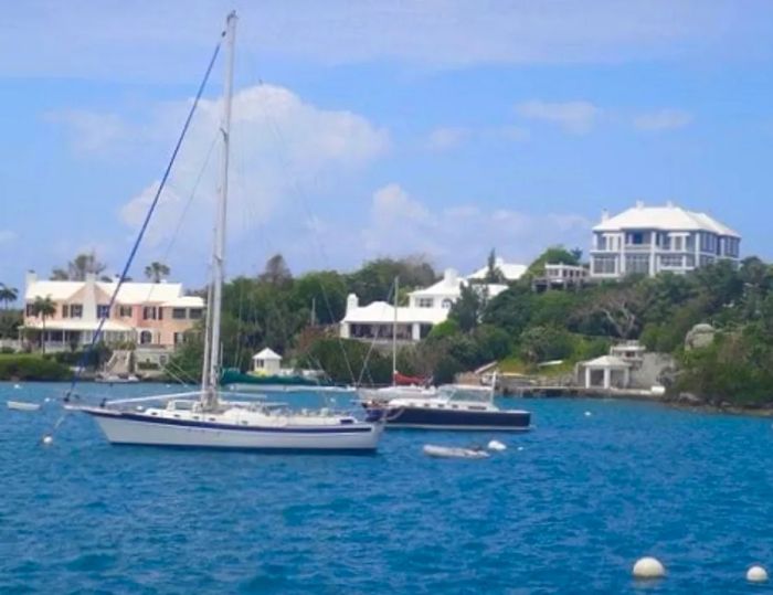 a collection of homes and boats along the Bermuda coast