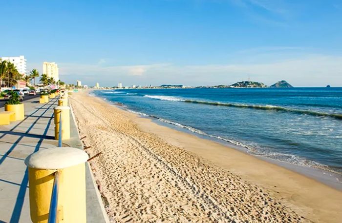 10-mile seaside promenade in Mazatlán