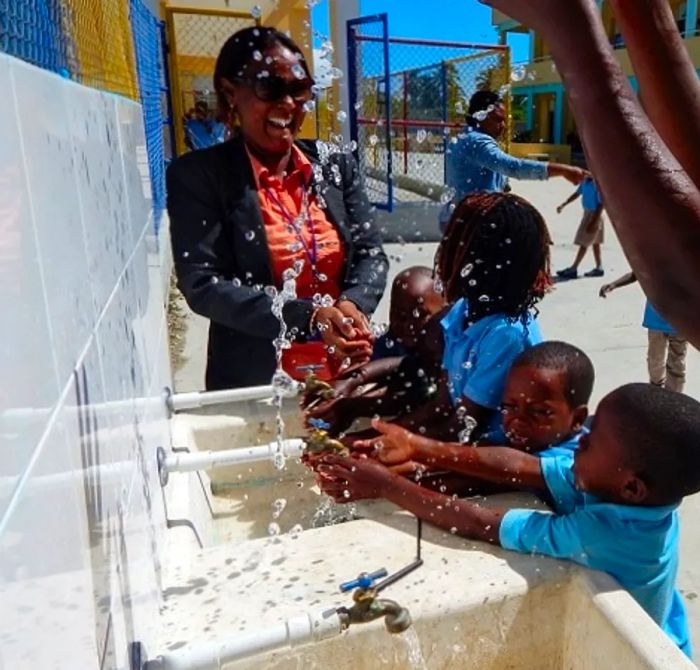 kids playing and splashing water