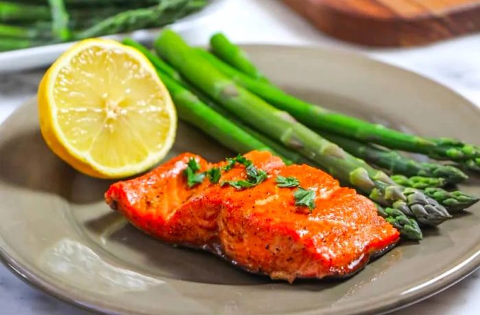 TheTravelBite_MapleGlazed_SockeyeSalmon-9-1000x667