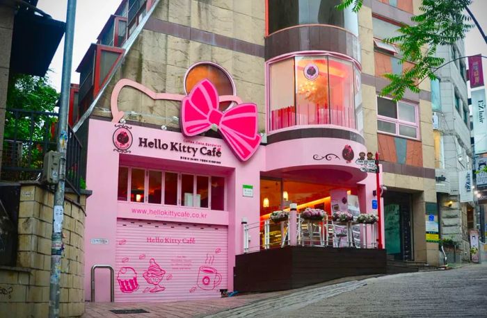 Hello Kitty Cafe Hongdae