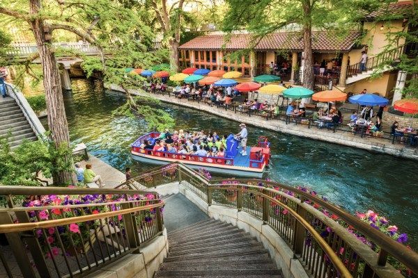 The San Antonio River Walk and picturesque canal boat tours. (Image by dszc/Getty Images)