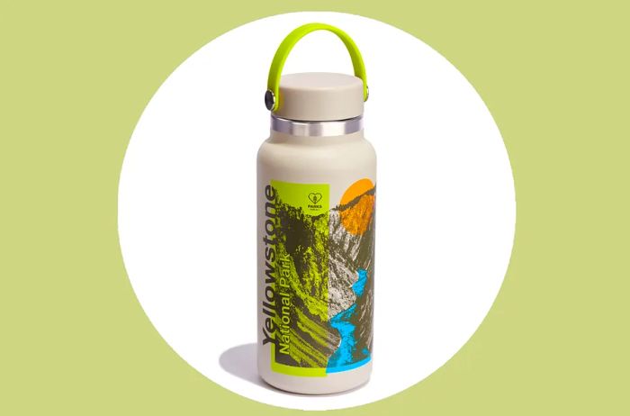 Hydro Flask 32 Oz. Wide Mouth Water Bottle featuring a Yellowstone design