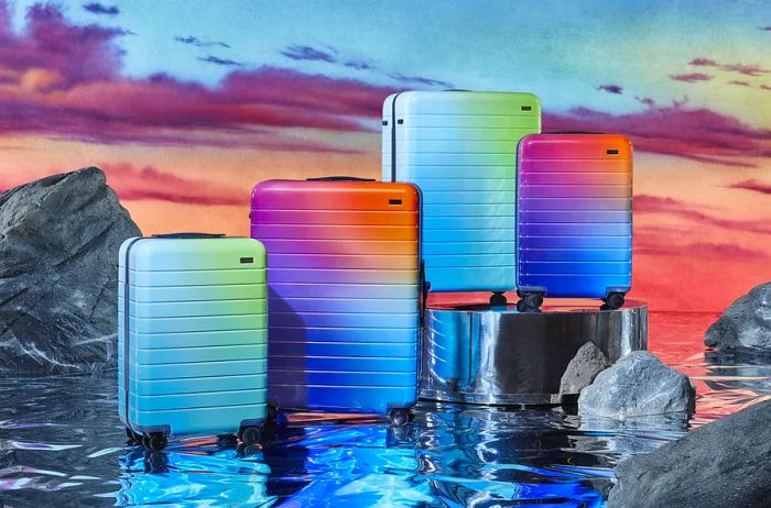 Away Aura Luggage Line