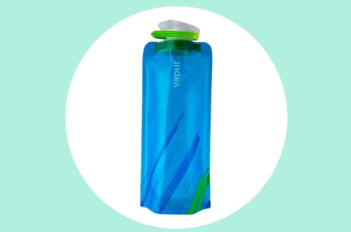 The Vapur Anti-Bottle offers a compact, space-efficient solution for minimalist travelers.