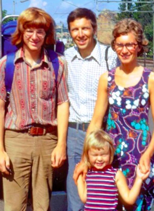 Rick Steves with his Norwegian relatives, 1973.