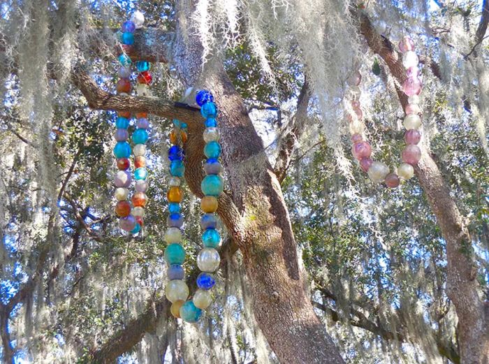 'L'Arbre aux Colliers' or 'Tree of Necklaces' created by Jean-Michel Othoniel