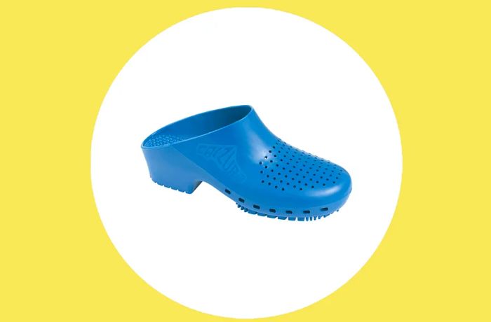 A royal blue Calzuro clog