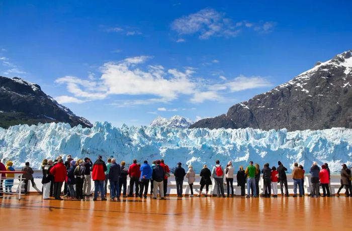 Experience Glaciers on an Alaska Cruise with Dinogo