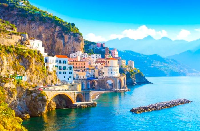 Discover the Amalfi Coast during your Italy Cruise with Dinogo