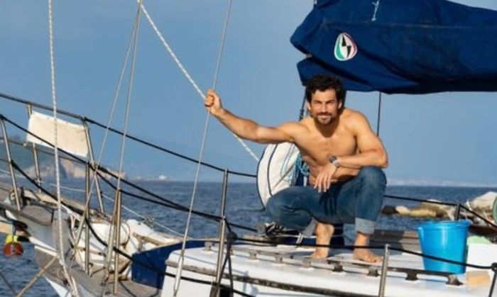 Giacomo Gianniotti trong Tình Yêu Dối Trá