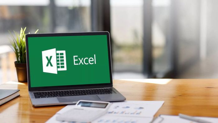 Khi nào nên cố định cột trong Excel