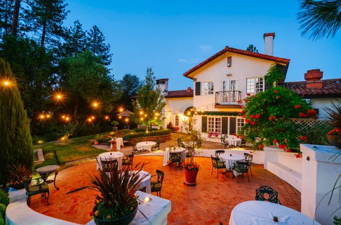 Twilight view of the outdoor dining area at the Elderberry House Restaurant